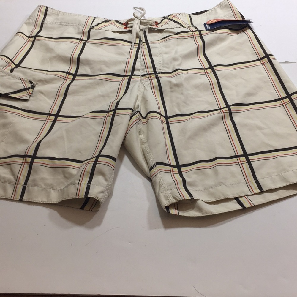 Old Navy Board Shorts Mesh Lining Size XL NWT